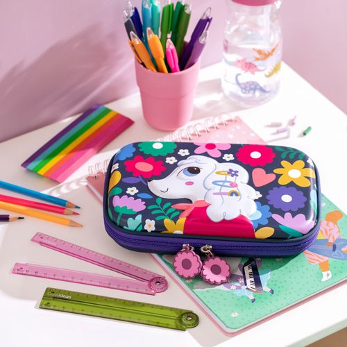 Estuche en relieve grande