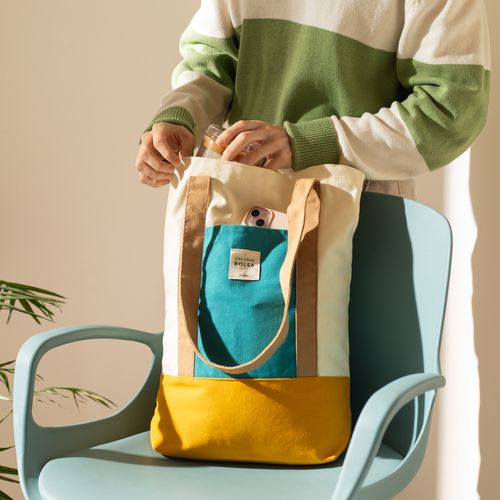 Bolso de colores de tela