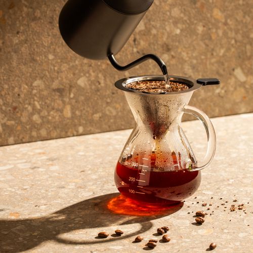Cafetera por goteo de vidrio