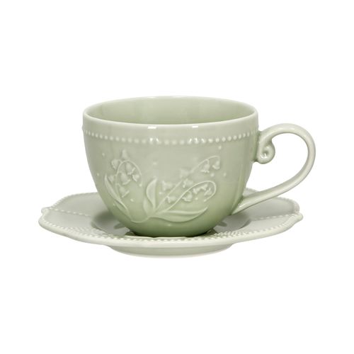 Taza con plato de porcelana
