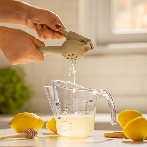 Exprimidor para limon de aluminio