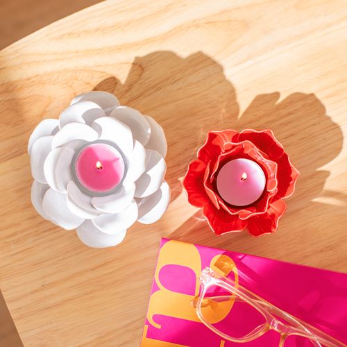 Portavela con Forma de Flor de Cerámica