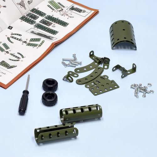 Modelo Armable a Escala Avión Militar