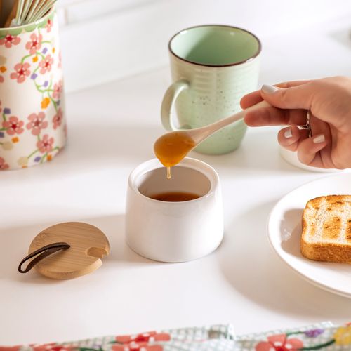 Mermeladero con cuchara de porcelana