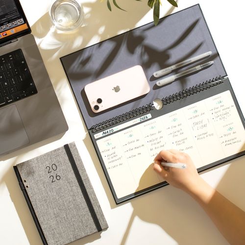 Agenda con Porta Lapíz Semanal 2026